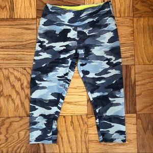 Blue/Gray Military Print Athletic Knee Leggings
